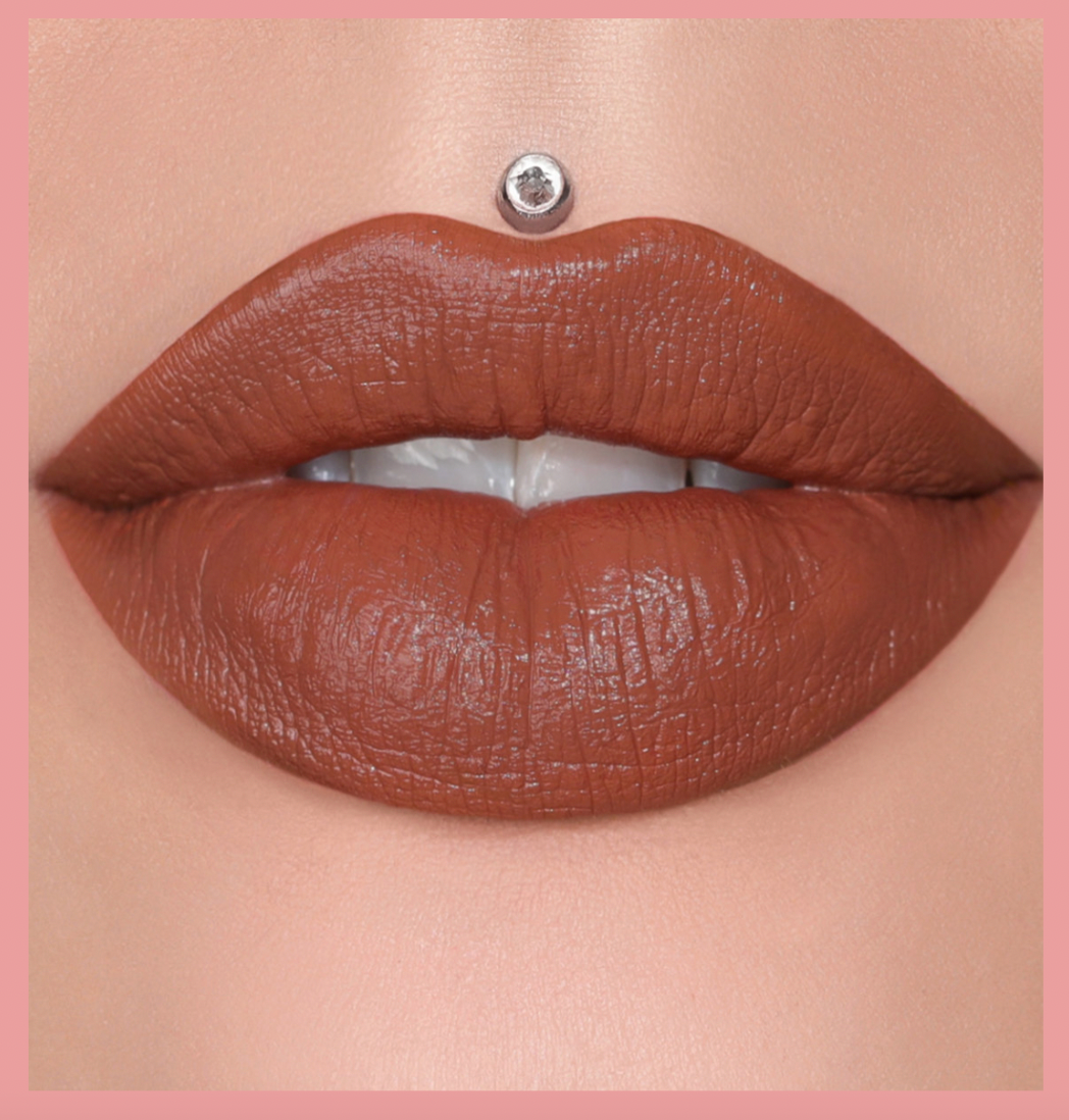 Jeffree Star Cosmetics Velvet Trap Pigment-Rich Lip Color with a Luxurious Velvet-Matte Texture Lipstick (Man Down, Medium)