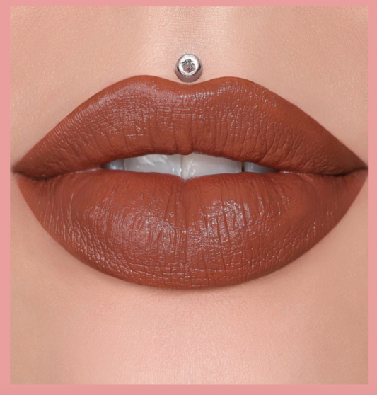 Jeffree Star Cosmetics Velvet Trap Pigment-Rich Lip Color with a Luxurious Velvet-Matte Texture Lipstick (Man Down, Medium)